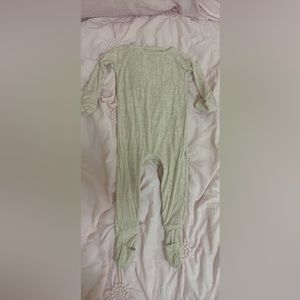 Little Sleepies Heather Oatmeal Ribbed Crescent Zippy